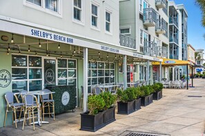 Studiolejlighed | Udendørs spisemuligheder