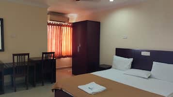 Quarto real, 1 cama Queen | Vista do quarto