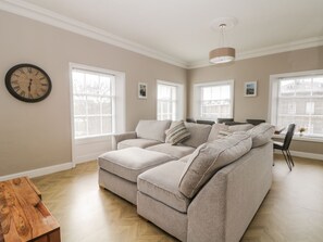 Cottage | Interior - 7a Belvoir Terrace (Scarborough)