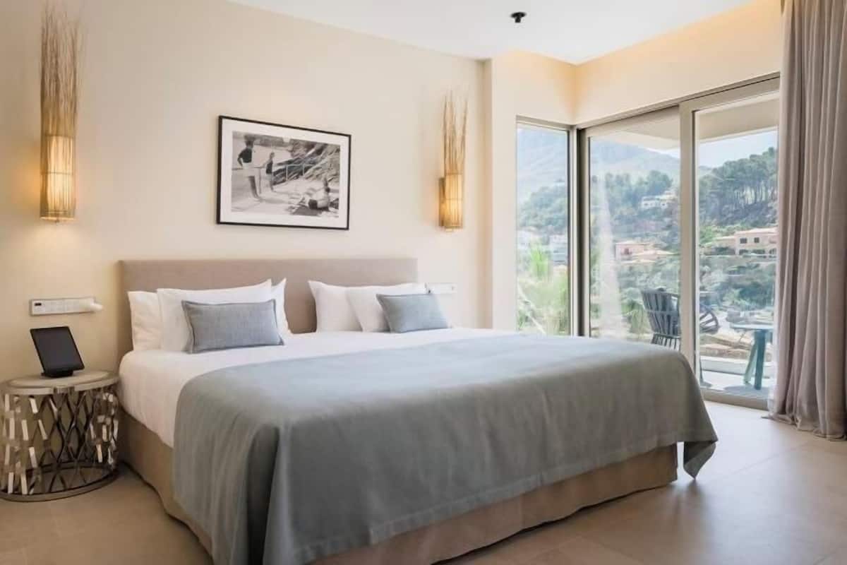 1 Schlafzimmer, hochwertige Bettwaren, Minibar, Zimmersafe