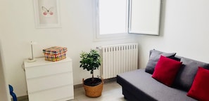 TV - Lecce Casa Clara (Unknown)