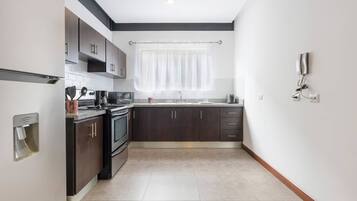 Microwave, toaster, cookware/dishes/utensils