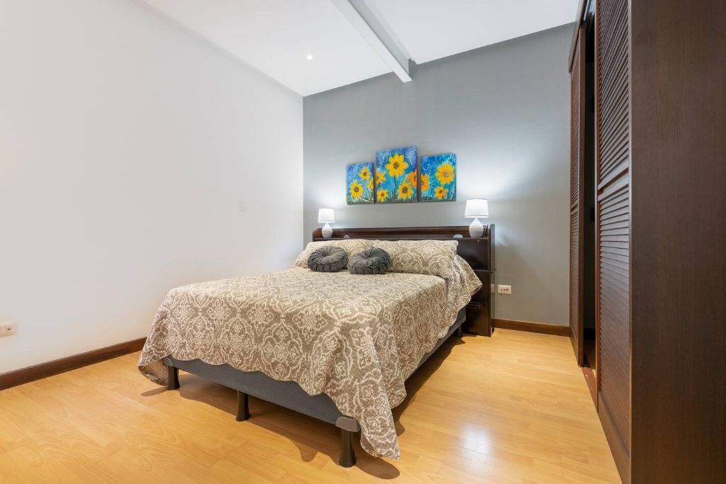 2 habitaciones, escritorio y wifi 