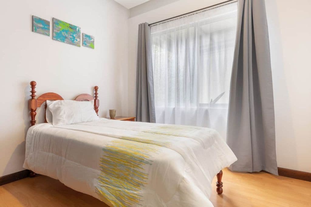 2 Schlafzimmer, Schreibtisch, WLAN