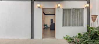 2 BDR Apt/ Near Airport & Sabana Park ✈ D Nomads