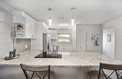 Lake Front Get Away - 10 minutes from The Villages 