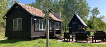 Iron Horse Lakes - remote getaway near Wichita, Newton and Hutchinson, KS