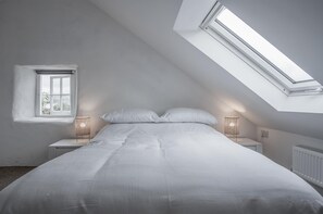 1 bedroom, iron/ironing board, WiFi