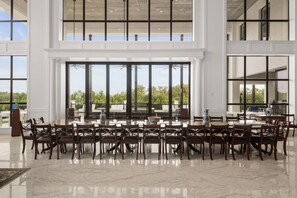Dining - Eclectic Estate with Location Themed Bedrooms at Reunion (Kissimmee)
