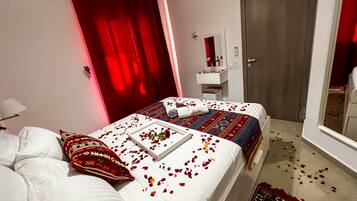 1 chambre, bureau, fer et planche Ă repasser, Wi-Fi gratuit