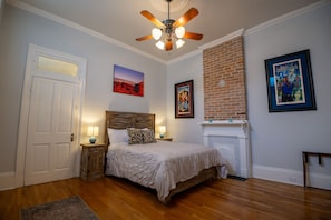 5 bedrooms, iron/ironing board, travel crib, free WiFi