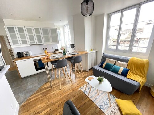 TEA&CHILL T2 La tête dans les nuages - Proche gare