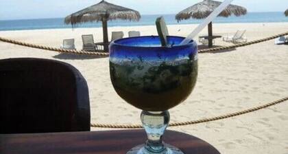 SEA HOUSE 1 on the Beach