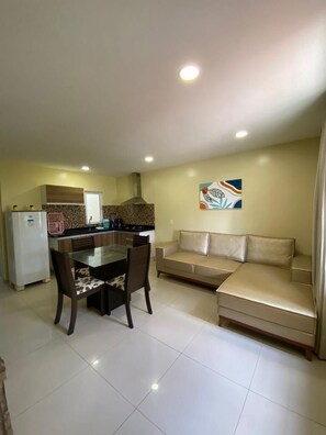 Habitación Confort doble | Camas supletorias gratuitas, wifi gratis, ropa de cama