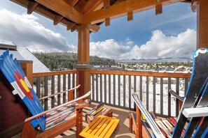 Property grounds - Hot Tub | Mountain Getaway w/ Scenic Views (Fraser)