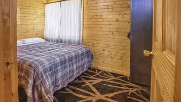 1 多间卧室、上网接入