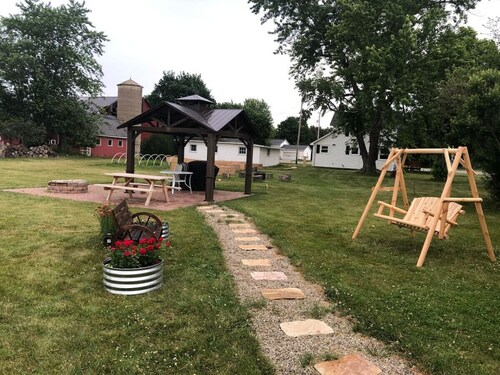 Beautiful Modern  Farmhouse in Hudsonville MI