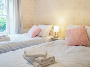 2 chambres, Wi-Fi gratuit, draps fournis