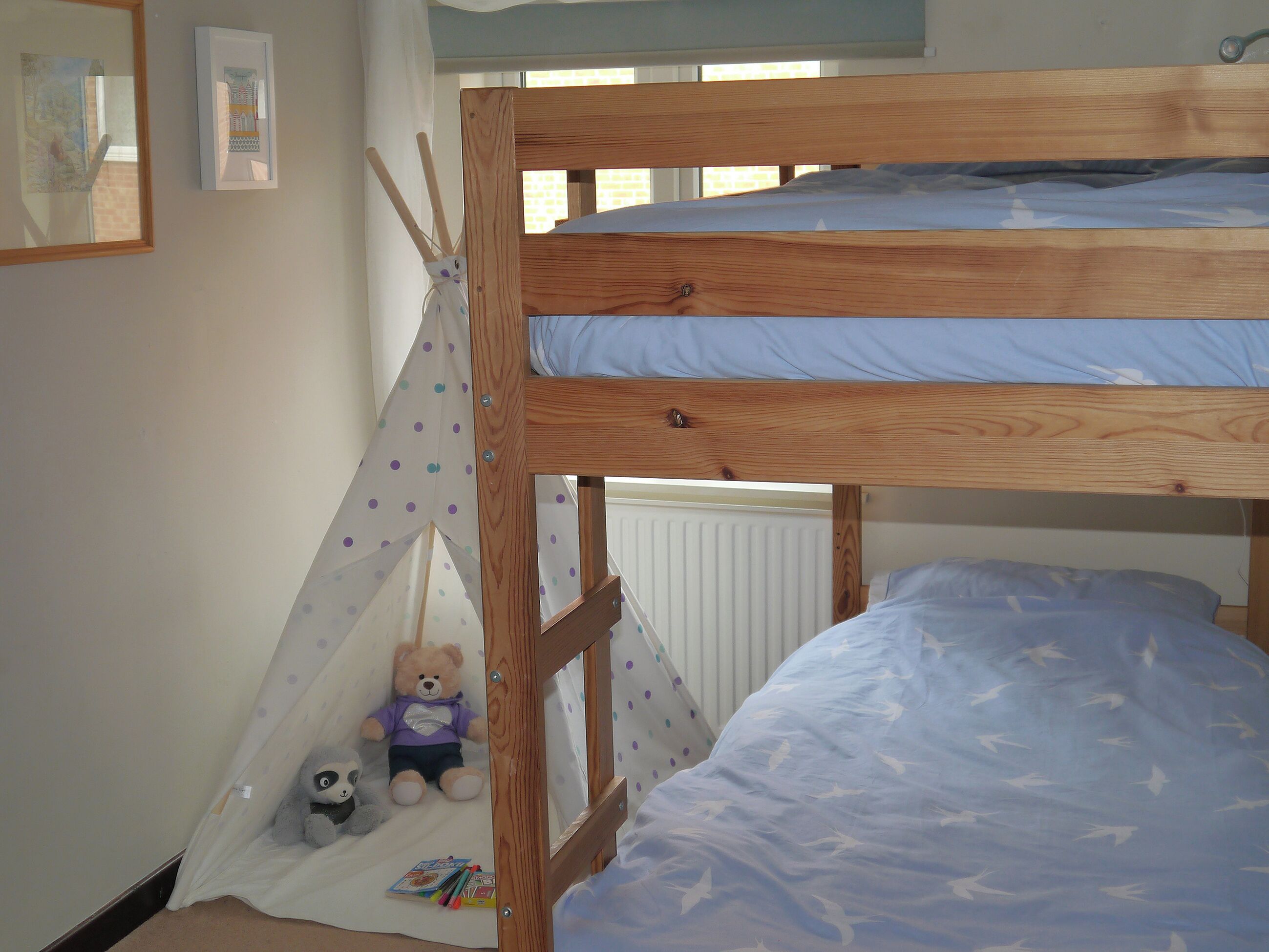 3 bedrooms, free WiFi, bed sheets