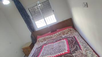 2 sovrum och sängkläder