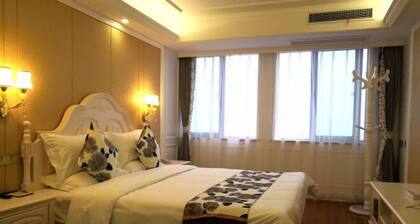 Zhonghai Hotel (Shuihuiyuan)