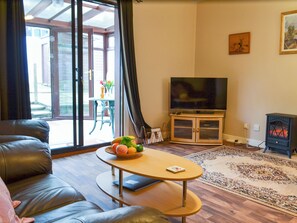 Living area - 1 bedroom accommodation in Bowmore (Bowmore)