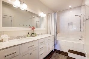 House, Multiple Beds, Balcony, Mountain View (Amachen Cabin) | Bathroom - Amachen Cabin - Pet & Family Friendly - Woof Woof! (South Lake Tahoe)