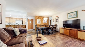 Condo, Multiple Beds, Patio, Mountain View (Aspen Creek #215) | Interior
