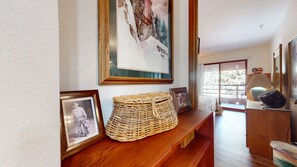 Condo, Multiple Beds, Patio, Mountain View (Aspen Creek #215) | Interior