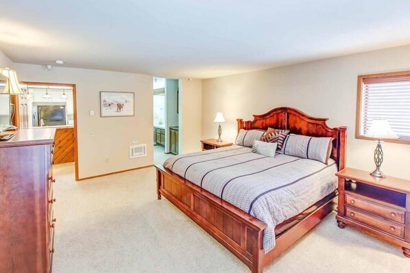 Appartement, Meerdere bedden, terras, uitzicht op bergen (Aspen Creek #225) | 2 slaapkamers, individueel gedecoreerd, individueel gemeubileerd