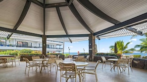 Condo, 1 King Bed with Sofa bed, Balcony, Partial Ocean View (Casa De Emdeko #203) | Outdoor dining