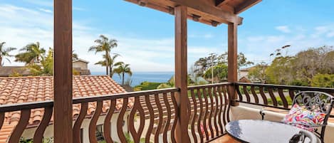 House, Multiple Beds, Patio, Partial Ocean View (Casa de Lujo) | Property grounds