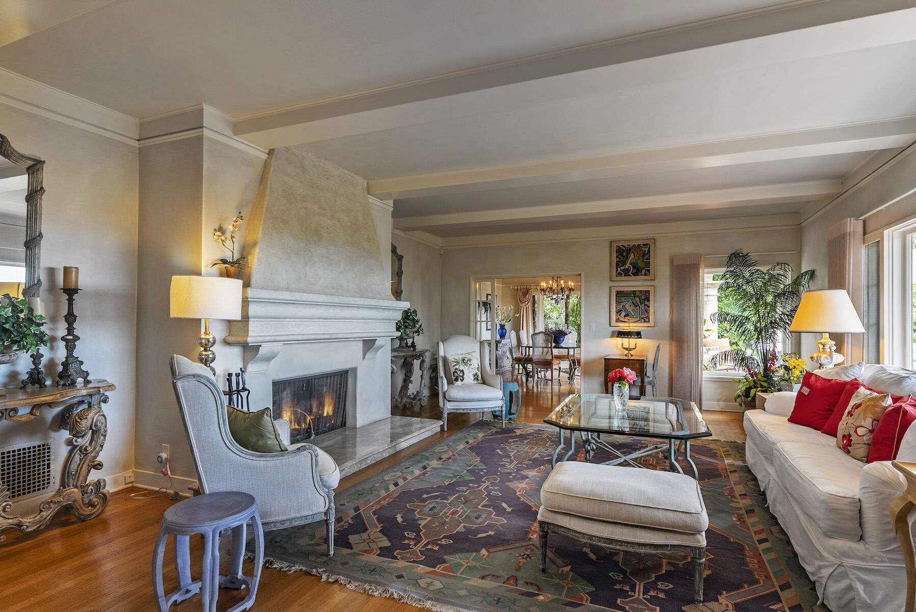 House, Multiple Beds, Balcony, Partial Ocean View | Living room | 40-inch TV with cable channels, fireplace