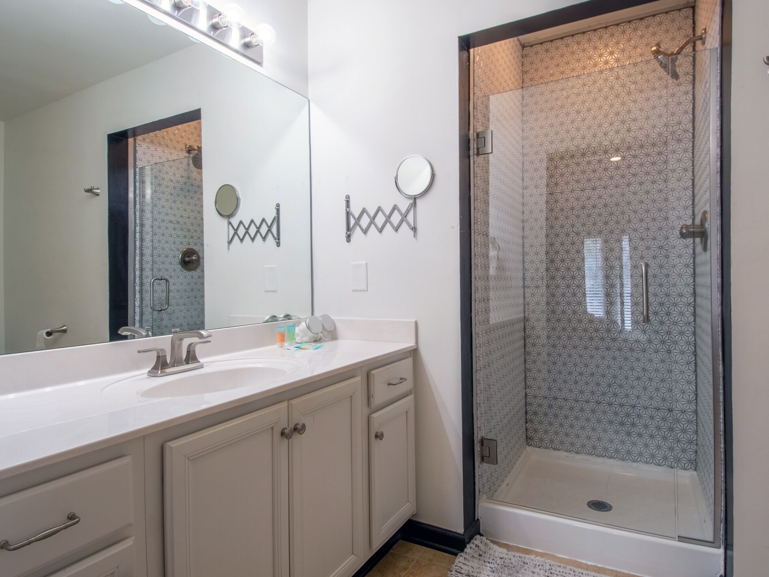 House, Multiple Beds, Balcony | Bathroom | Towels