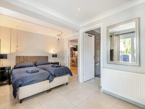 3 soverom, wi-fi (inkludert) og sengetøy