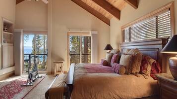 6 bedrooms, free WiFi, bed sheets