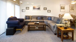 Unclassified image, 4 of 24, button - Mammoth Estates - 4 Seasons of Beauty w/ Amenities! (Mammoth Lakes)