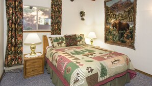 Unclassified image, 2 of 24, button - Mammoth Estates - 4 Seasons of Beauty w/ Amenities! (Mammoth Lakes)