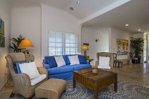 Townhome, Multiple Beds, Patio, Mountain View (Mykonos) | Living area | 42-inch flat-screen TV with digital channels, fireplace