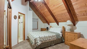 2 bedrooms, individually decorated, individually furnished, desk