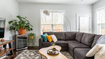 House, Multiple Beds | Living room | TV