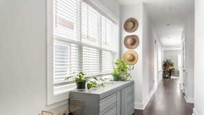 Unclassified image, 5 of 23, button - Modern Morningside (Nashville)