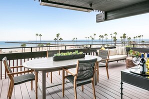 Ferienhaus, Mehrere Betten, Balkon, Meerblick | Balkon