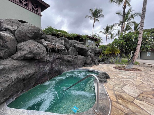 Bañera de hidromasaje exterior