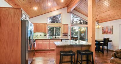 Quaking Cabin Gas BBQ & Amenities Access!