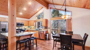 House, Multiple Beds, Balcony, Mountain View (Quaking Cabin) | Private kitchen | Coffee/tea maker, fridge, microwave, oven