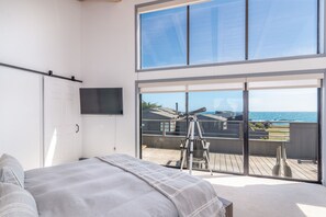 House, Multiple Beds, Patio, Ocean View | 3 bedrooms, free WiFi, bed sheets - Ocean Song (Sea Ranch)