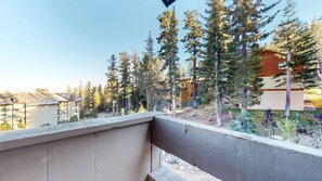 Apartment, Mehrere Betten, Kamin, Bergblick (Sierra Megeve #31) | Balkon