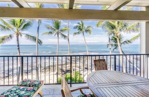 Condo, 1 King Bed, Hot Tub, Ocean View | Balcony
