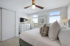 Condo, 4 Bedrooms